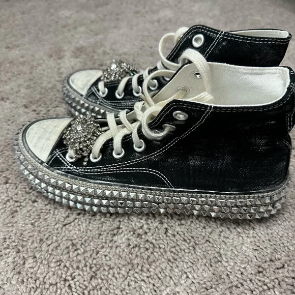 Free People, Nanku Couture Tennies With Broochs - Picture 2 of 5